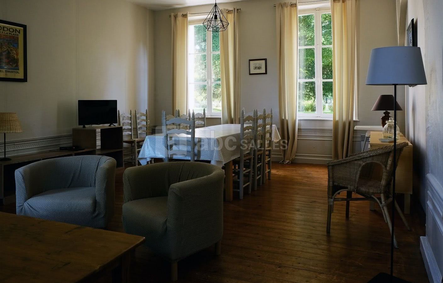 Salon gîte le Petit Thurel