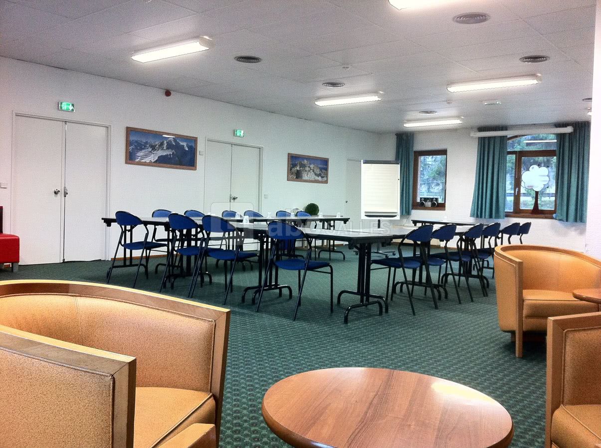 Salle new-york 100 m²