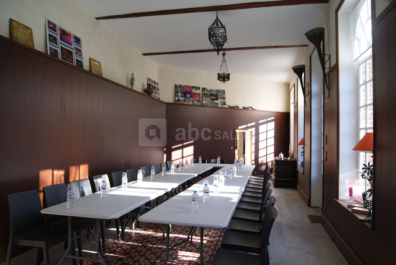 Orangerie salle de séminaire pour 20/30 personnes