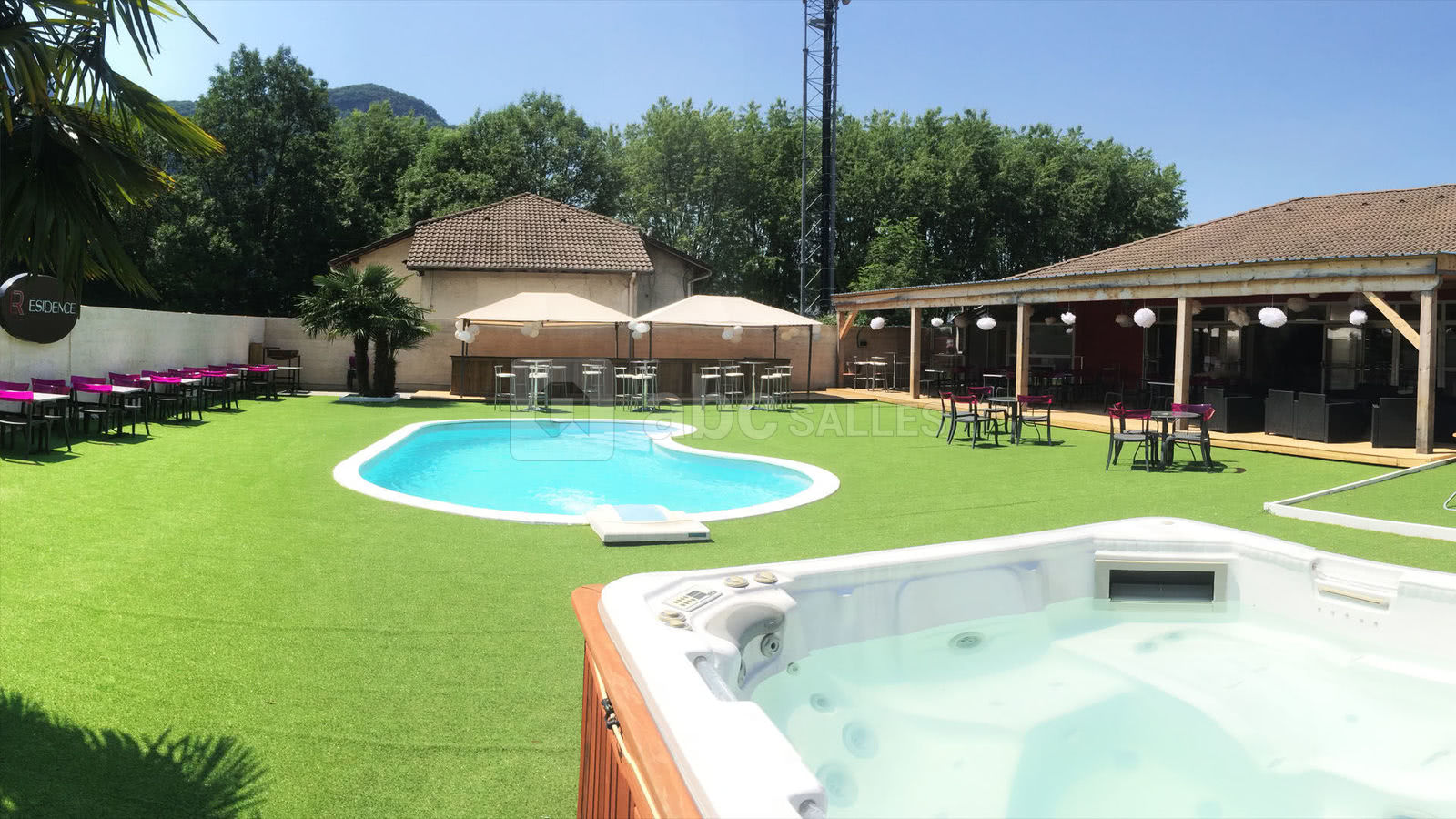 TERRASSE PISCINE