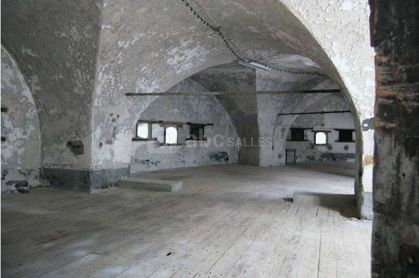 Intérieur salle marie thérèse