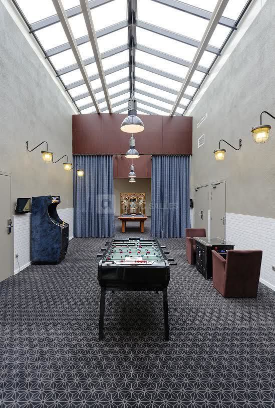 Salle Work & Play