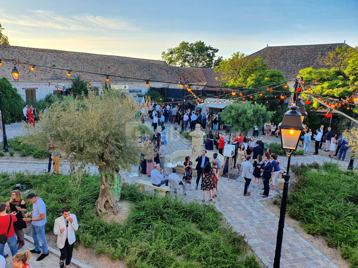 Le Village de Sully
