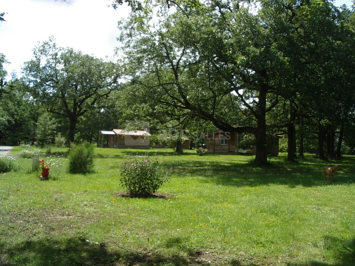Vu sur le parc et les chalets