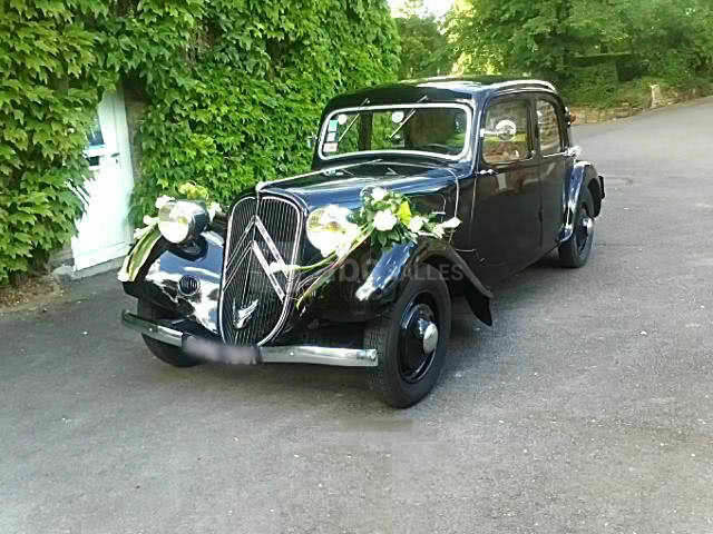 Voiture des mariés