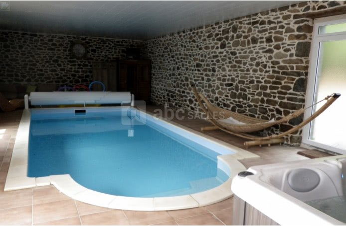Piscine, sauna, jacuzzi