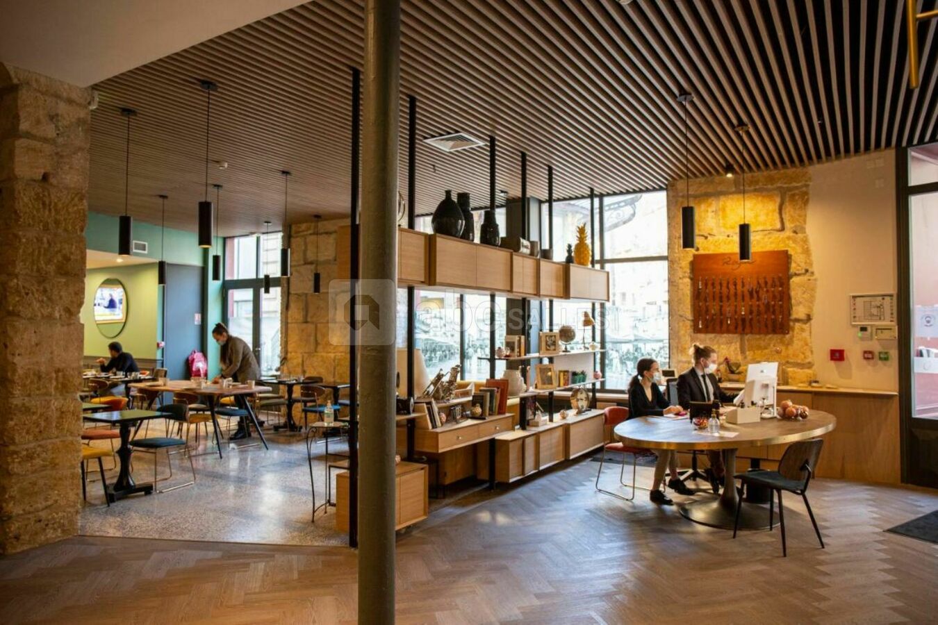 SALLE PETIT DEJEUNER