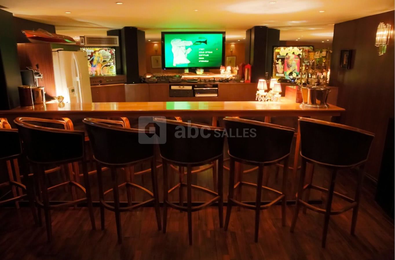 Bar Club au sous-sol