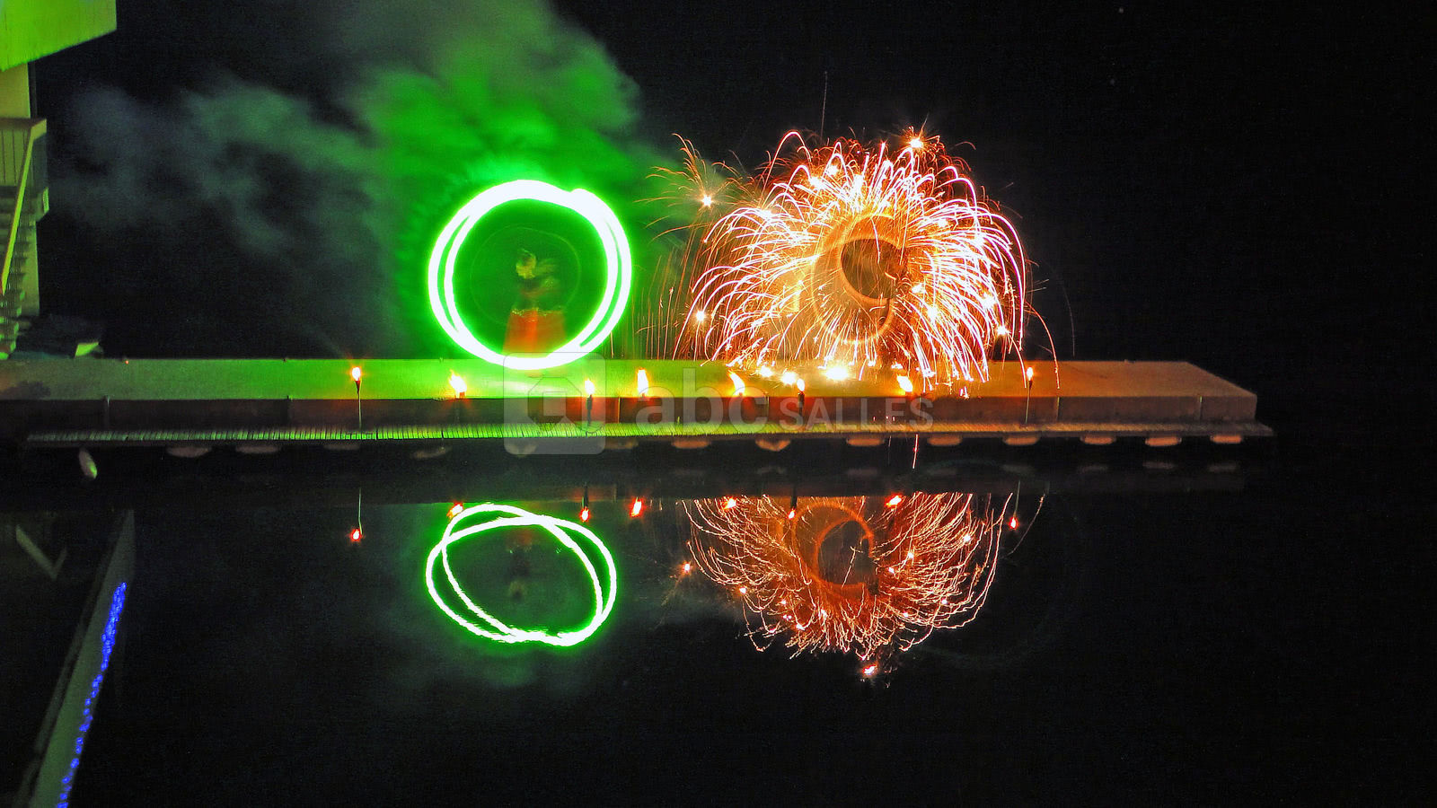 Spectacle lumière sur le lac