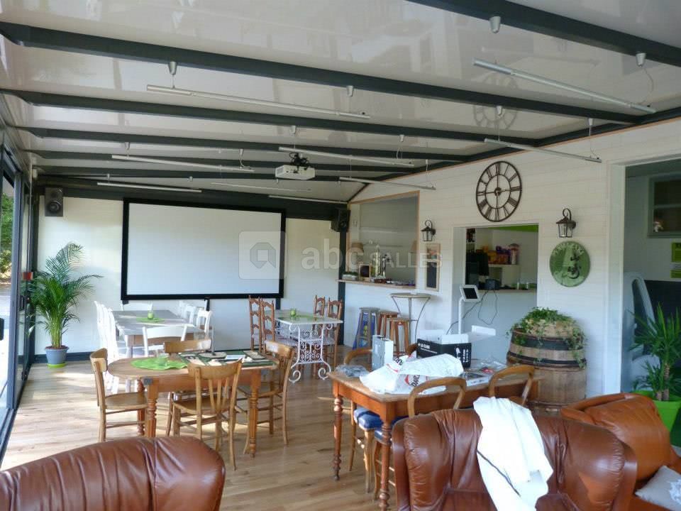 Salle de réunion et de détente