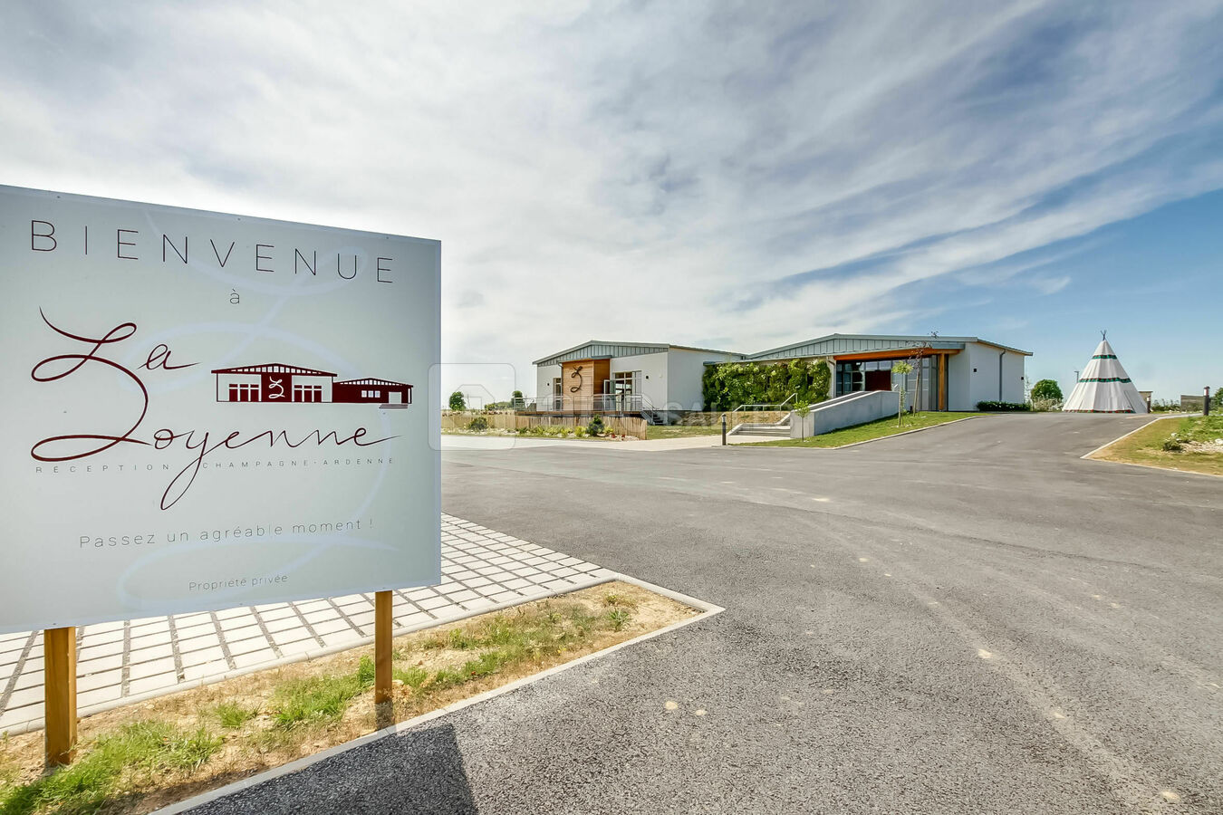 L'Entrée