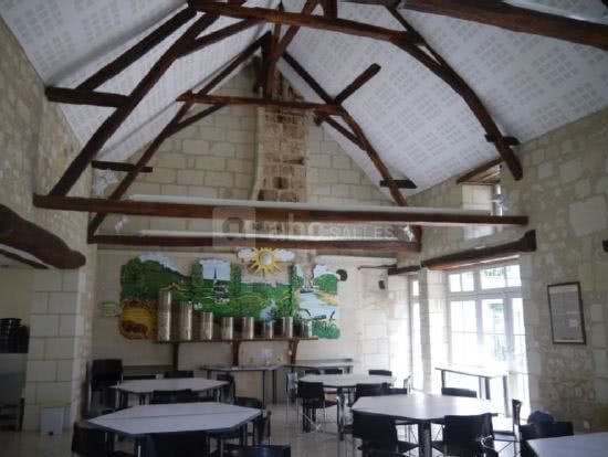 Magnifique salle ancienne, avec poutres apparentes