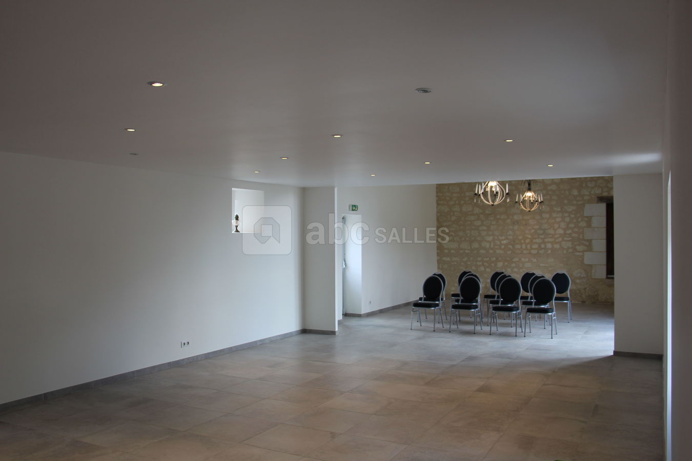 Salle de réception vide