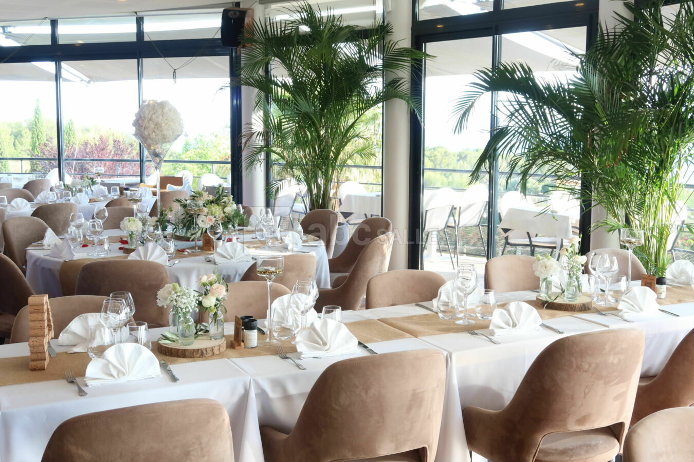 Salle de restaurant - Mariage, Baptême, Anniversaire...