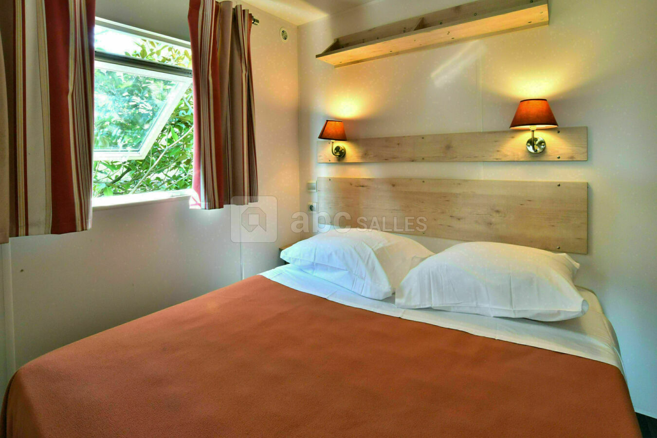 Chambre double cottage.salle de  bain   privative