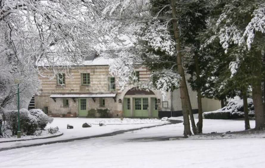 Vue extérieure sous la neige