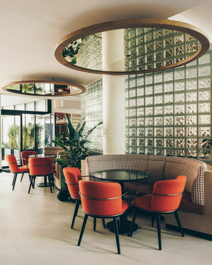 Lounge area