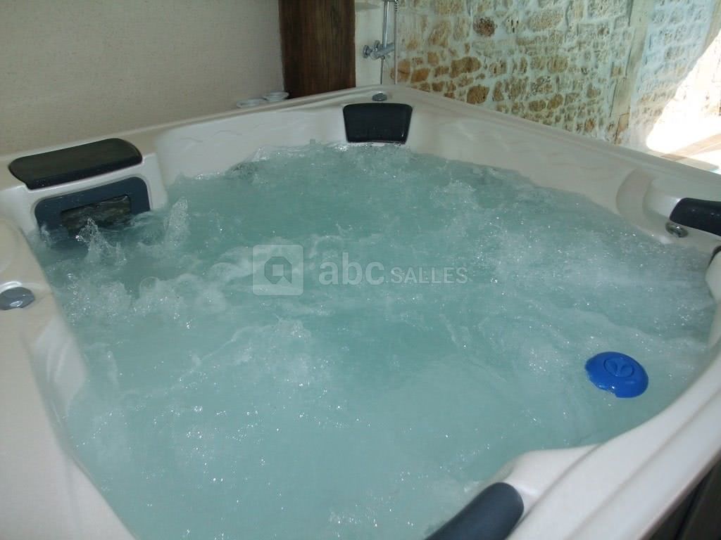 Jacuzzi