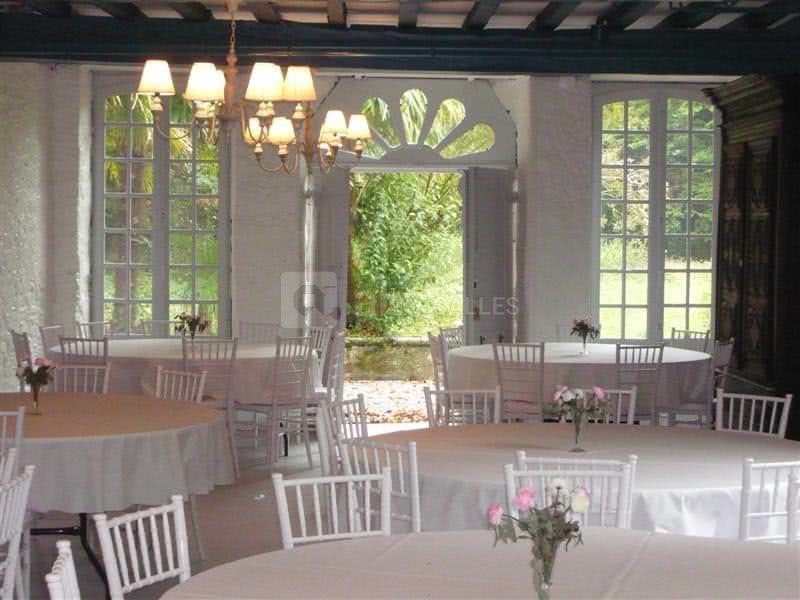 L'orangerie donne sur le parc
