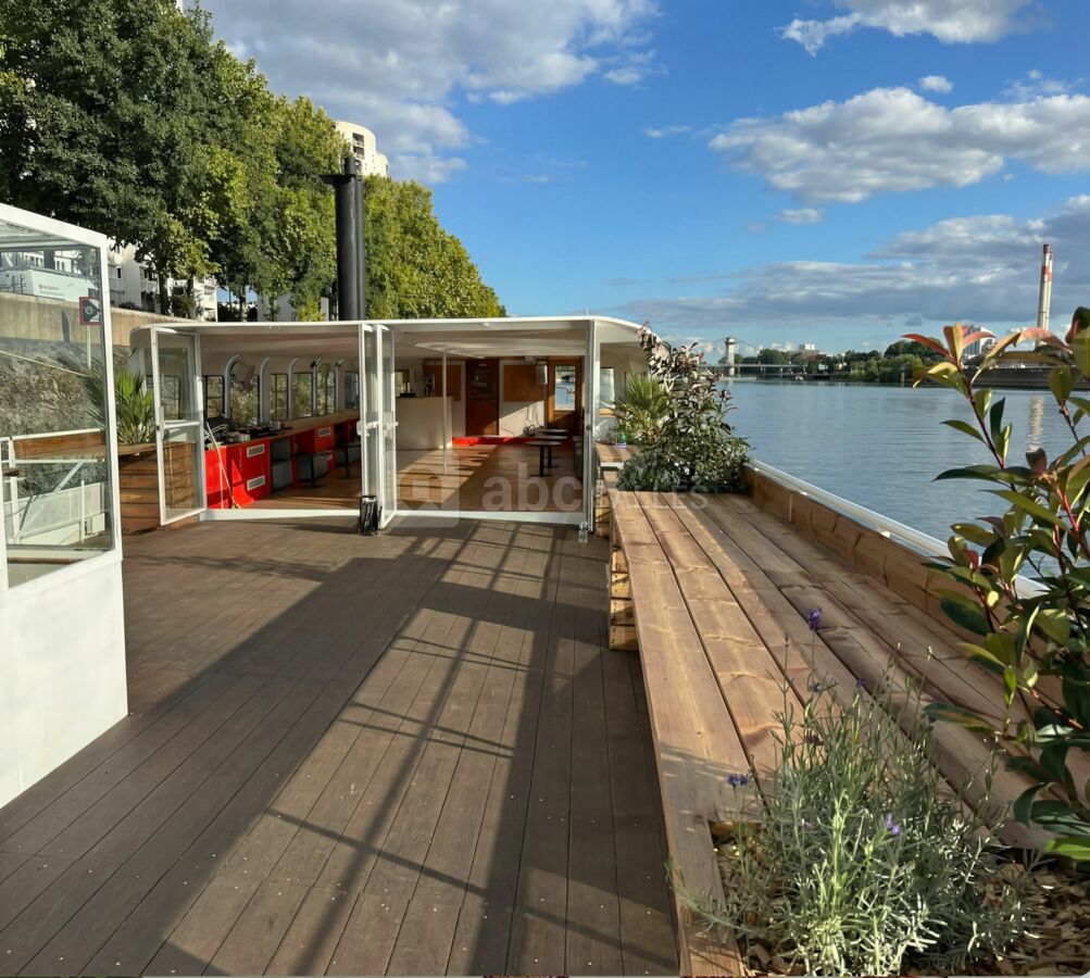 Terrasse couverte et exposée