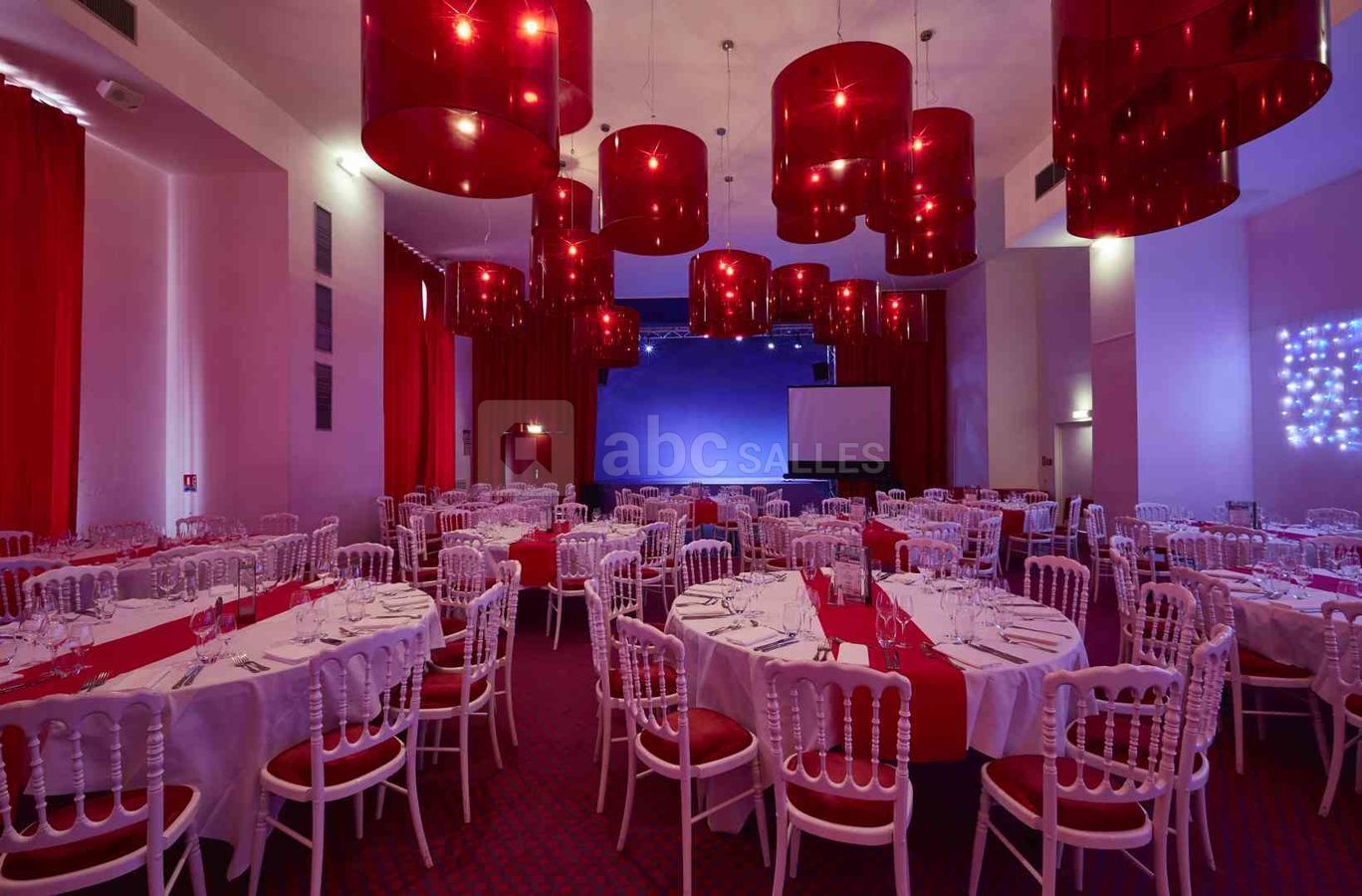 Salle de réception format dîner