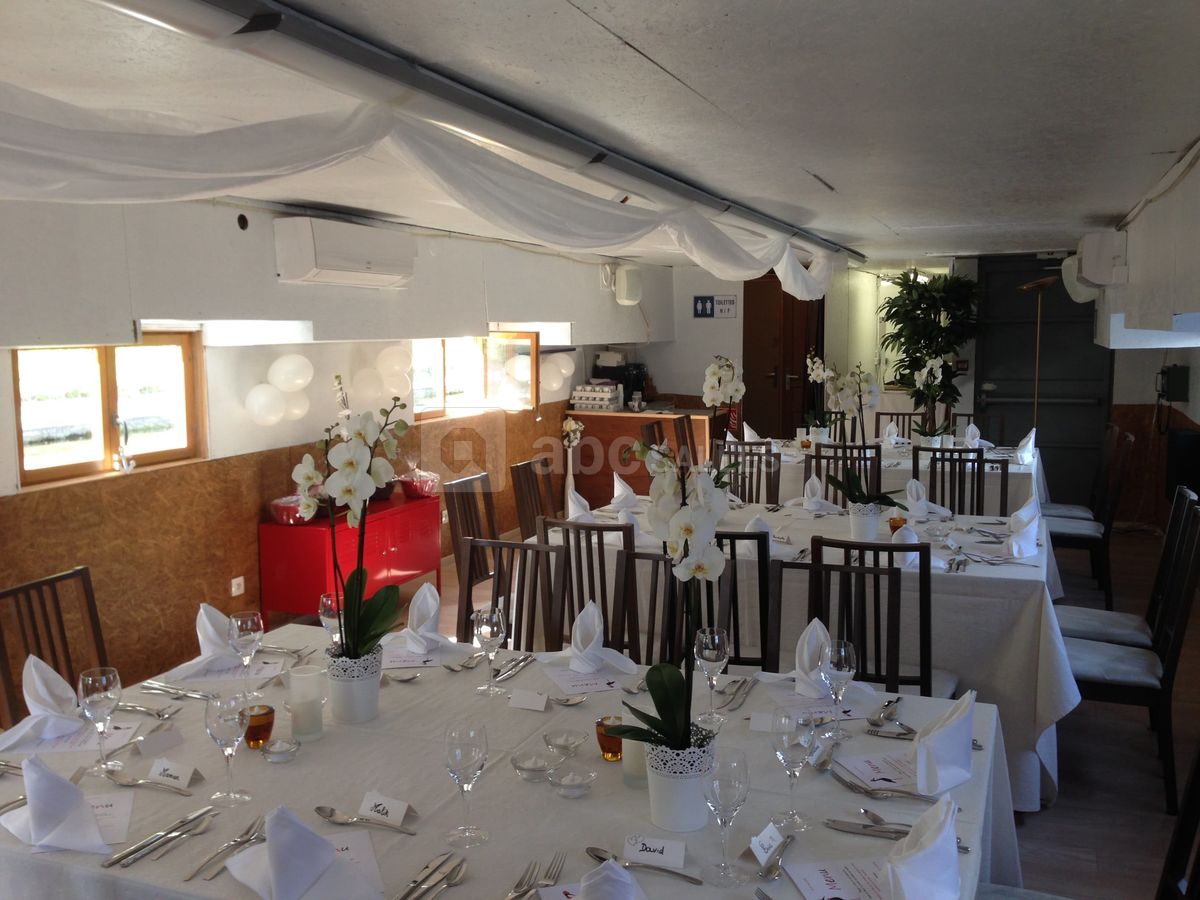 Salle bateau fixe