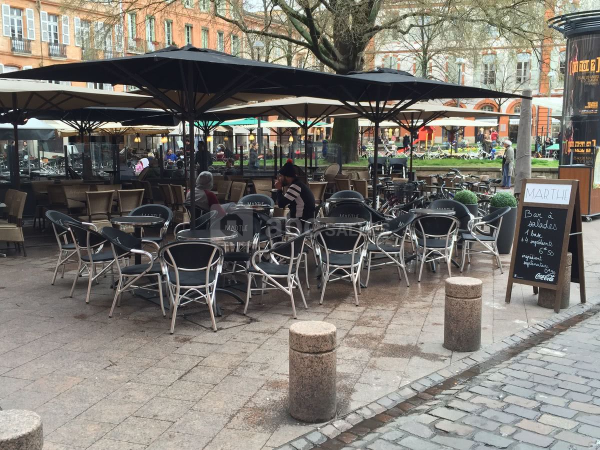 Terrasse chauffée du restaurant