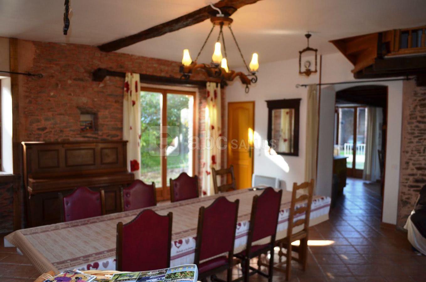Salle à manger du gîte: la Cidrerie