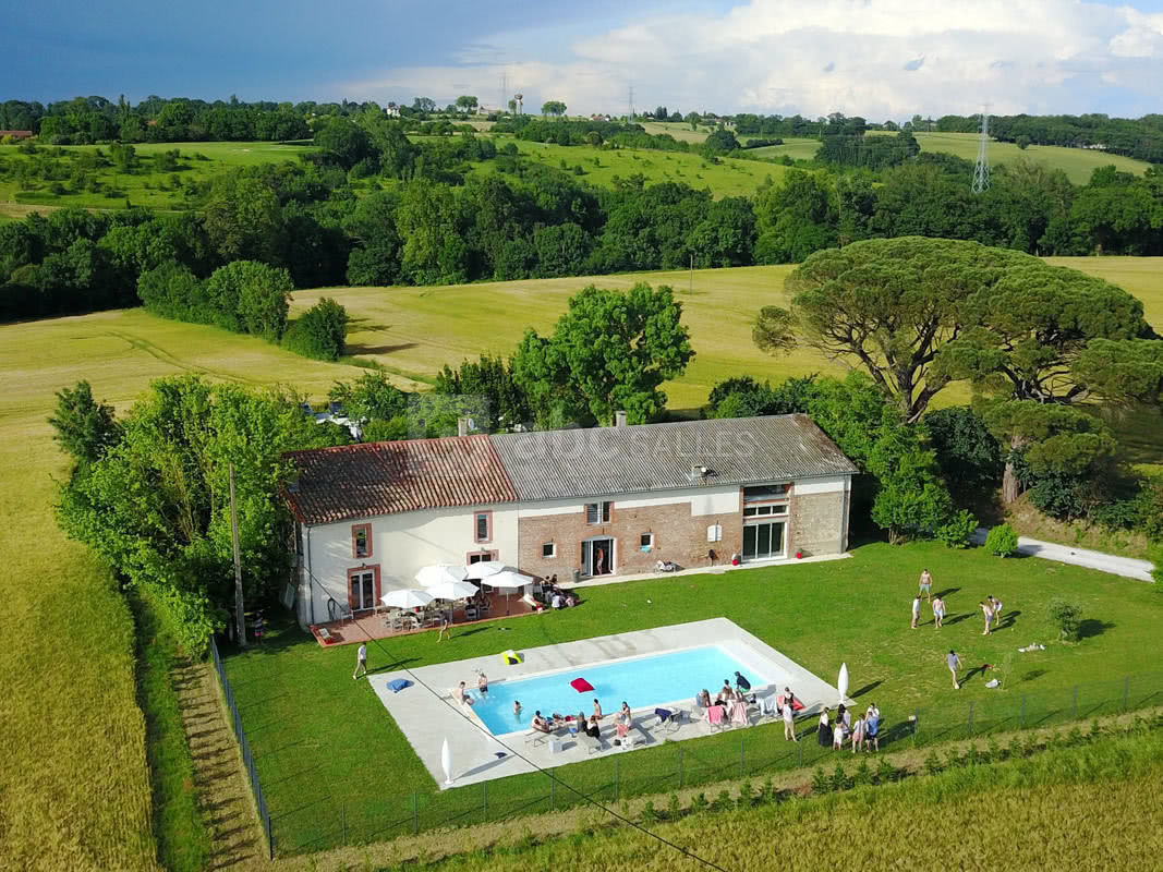 Les ECURIES de RONSAC