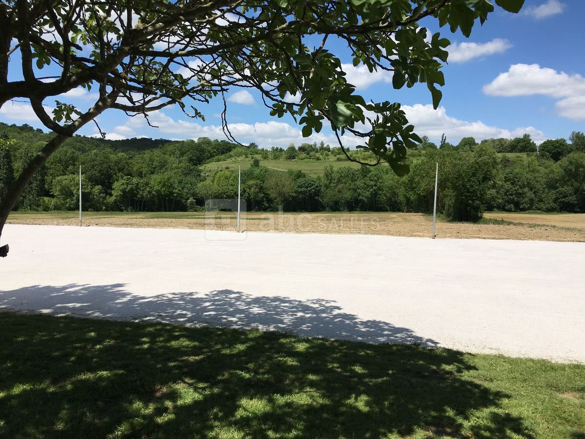 Parking aux Ecuries