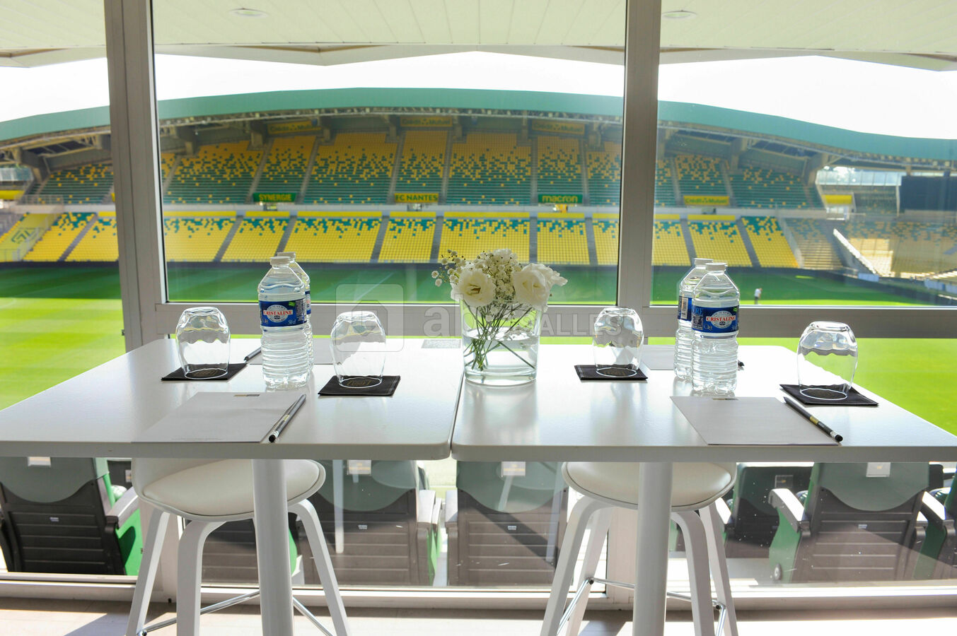 Loge Open