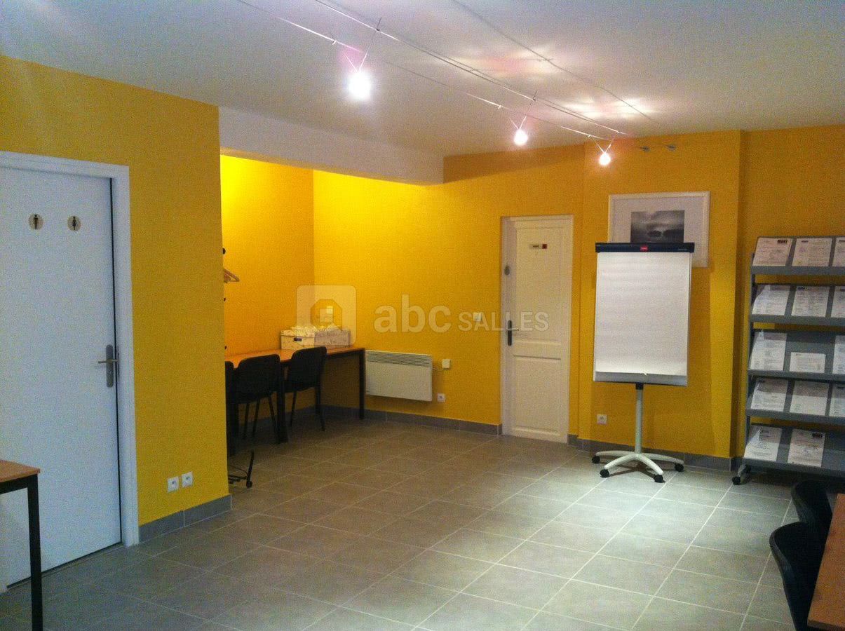 Salle jaune