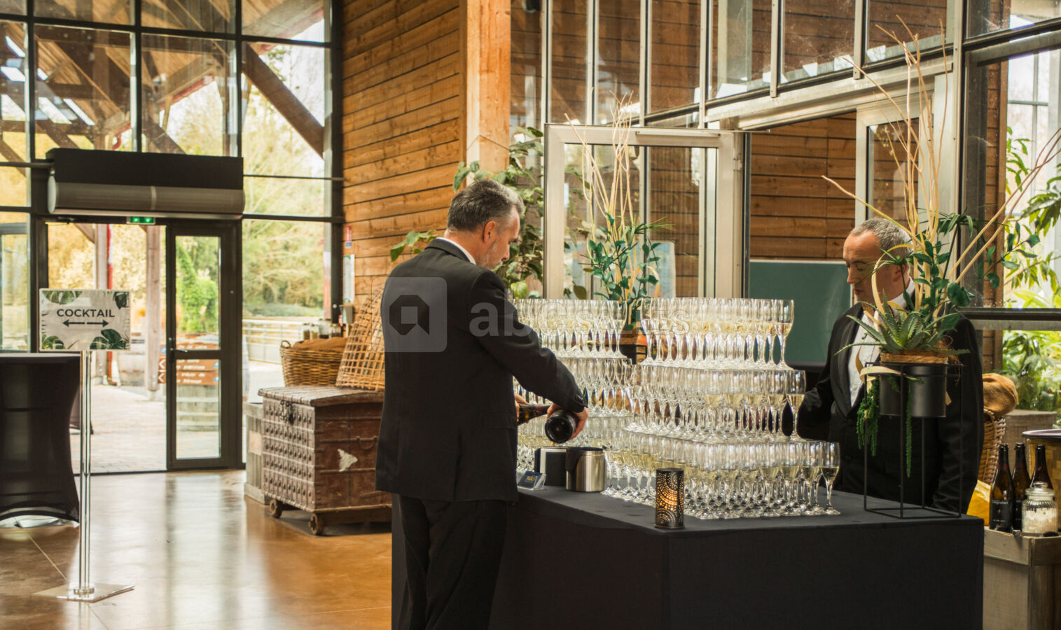 Buffet cascade de champagne
