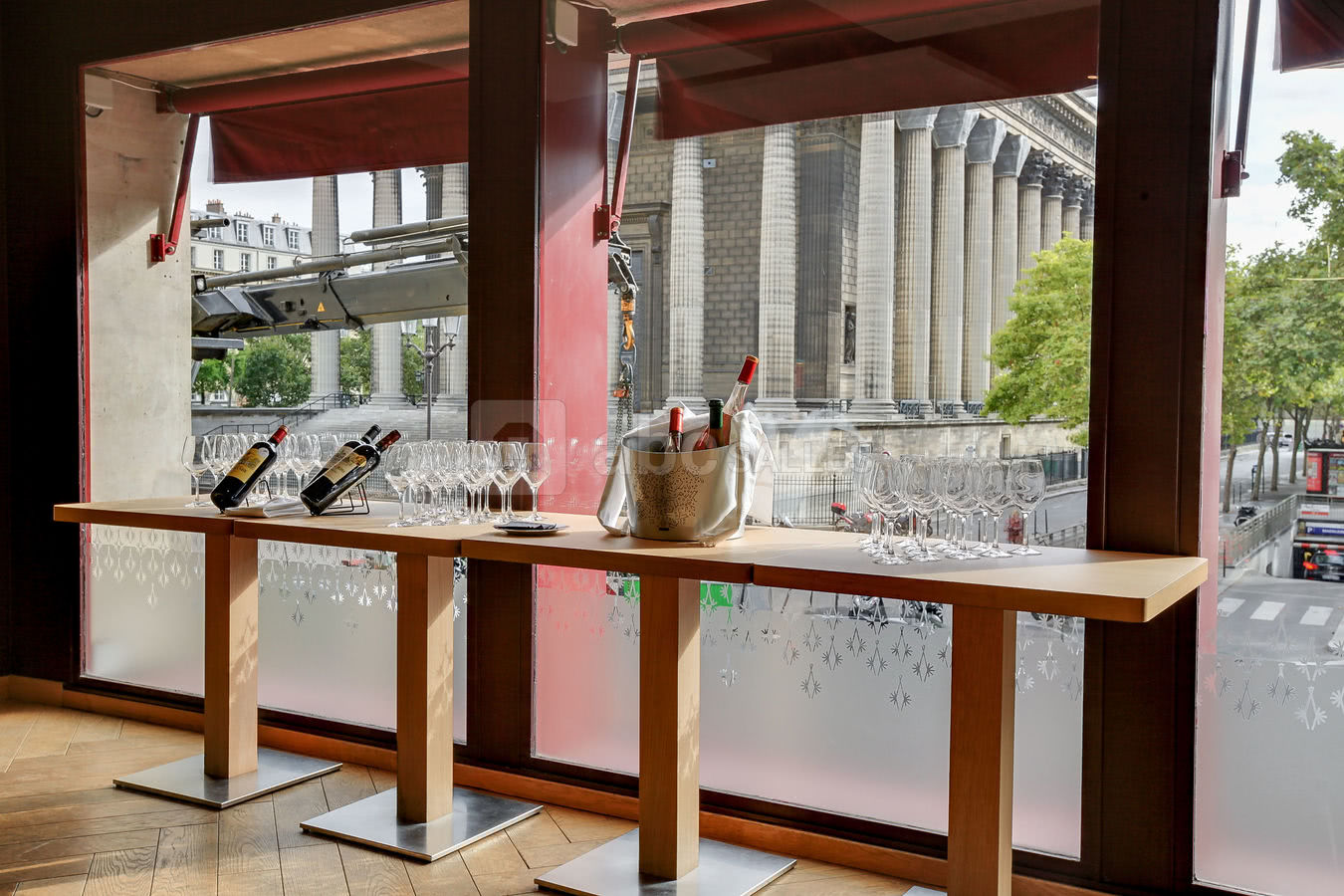 Bar à Vins - Vue sur la Madeleine