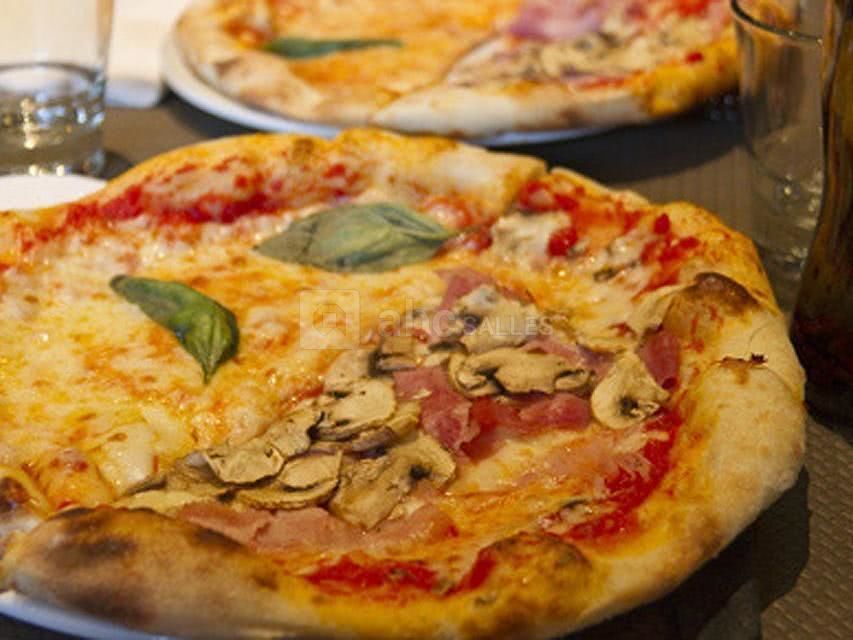 Pizzas