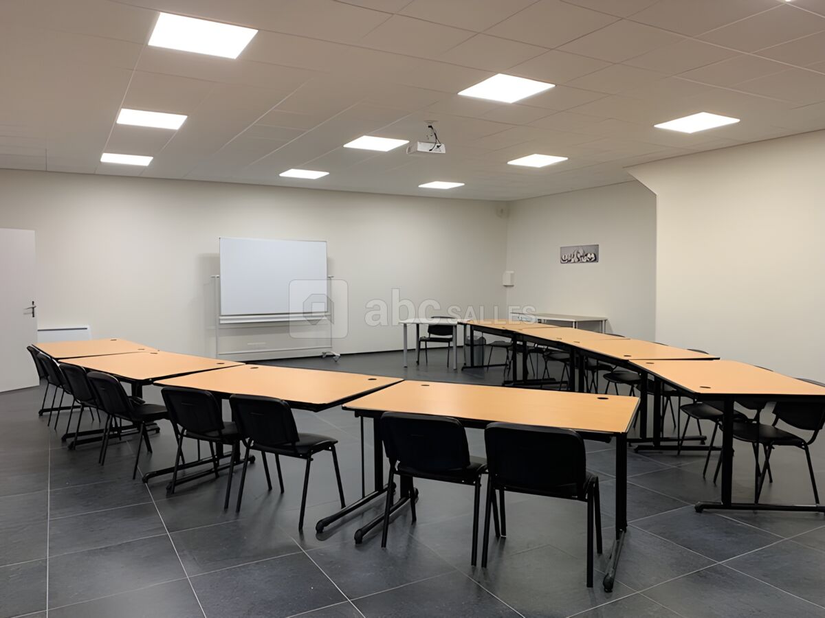 Salle de réunion équipée pour vos événements d'entreprise à Auxerre