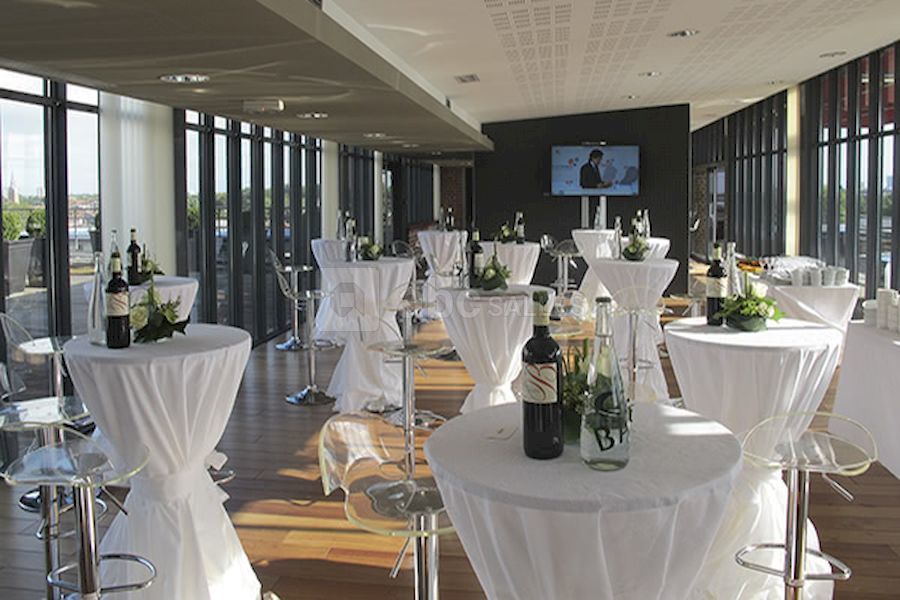 VIP - Espace de 80m²
