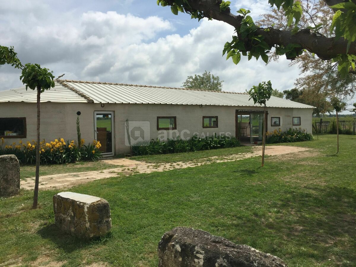 Salle en Petite Camargue