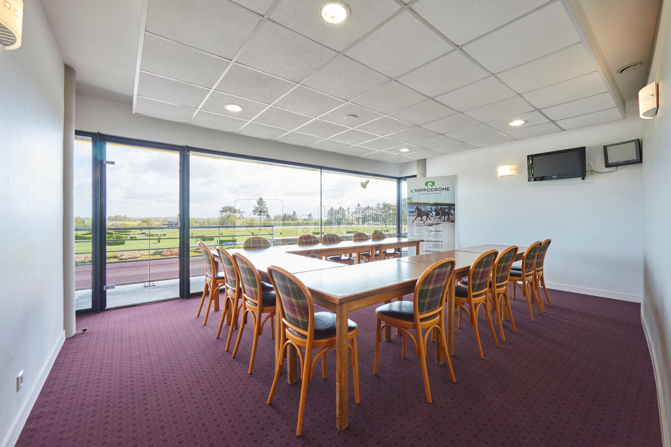 Salle de réunion Hippodrome de Maure de Bretagne