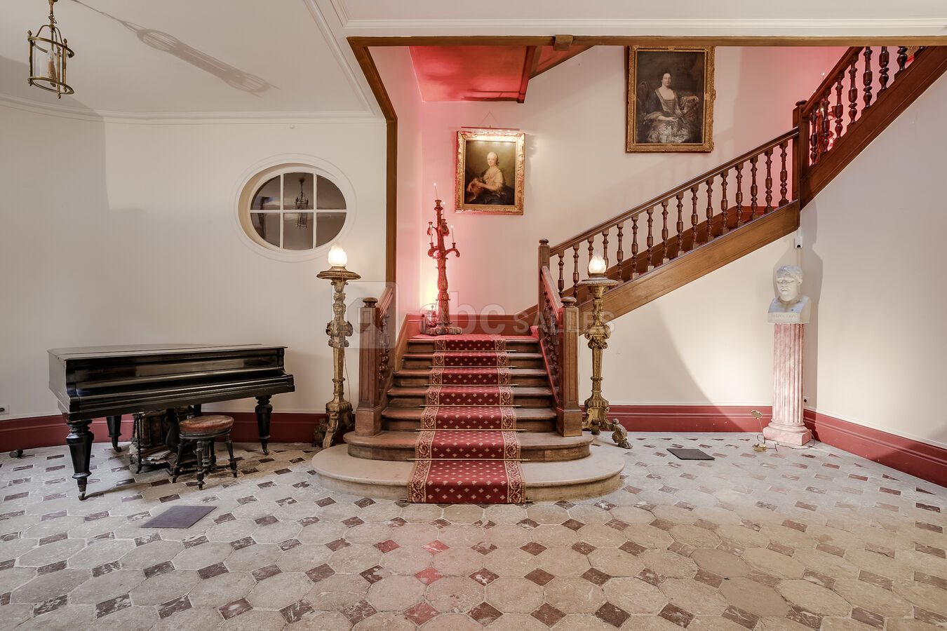 Grand escalier