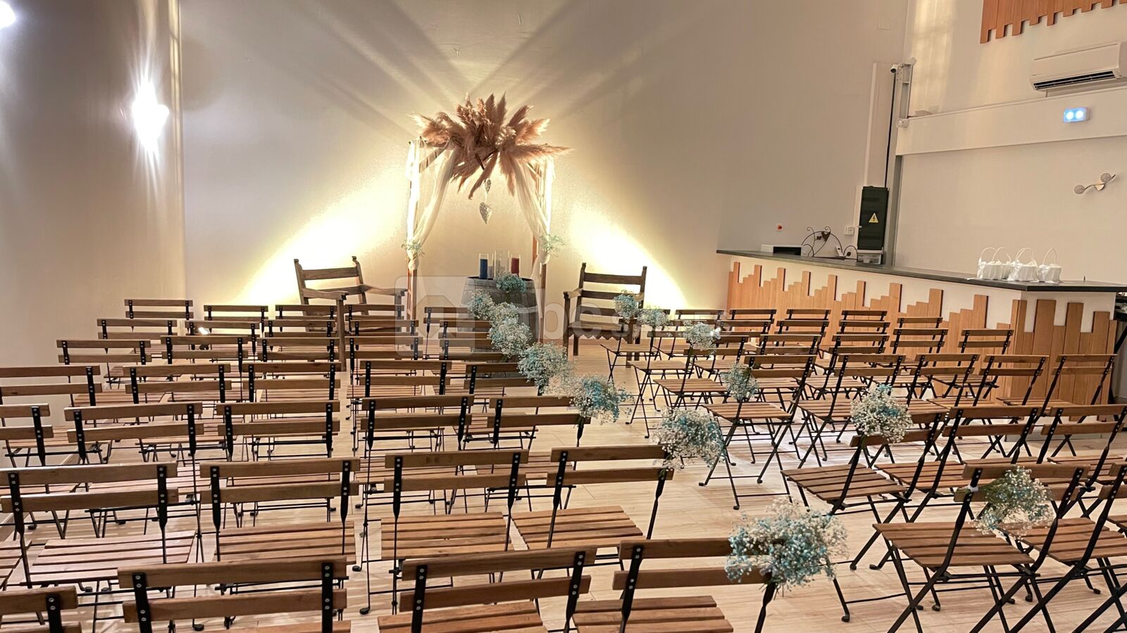 Salle Annexe pour cérémonie laïque