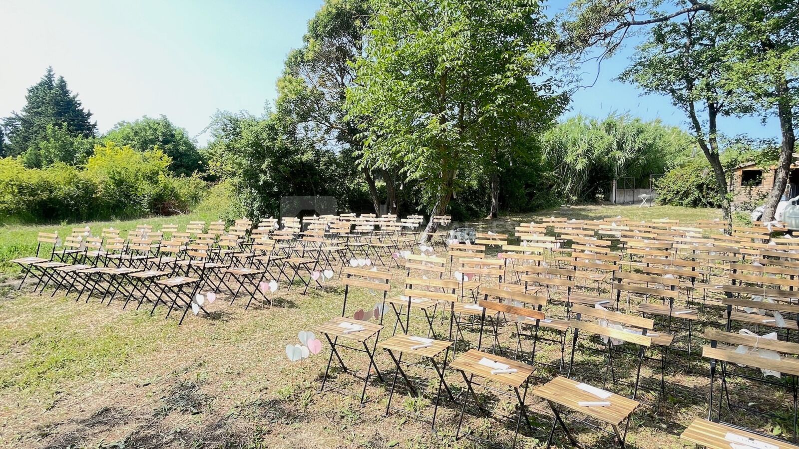 Terrain boisé pour cérémonie laîque