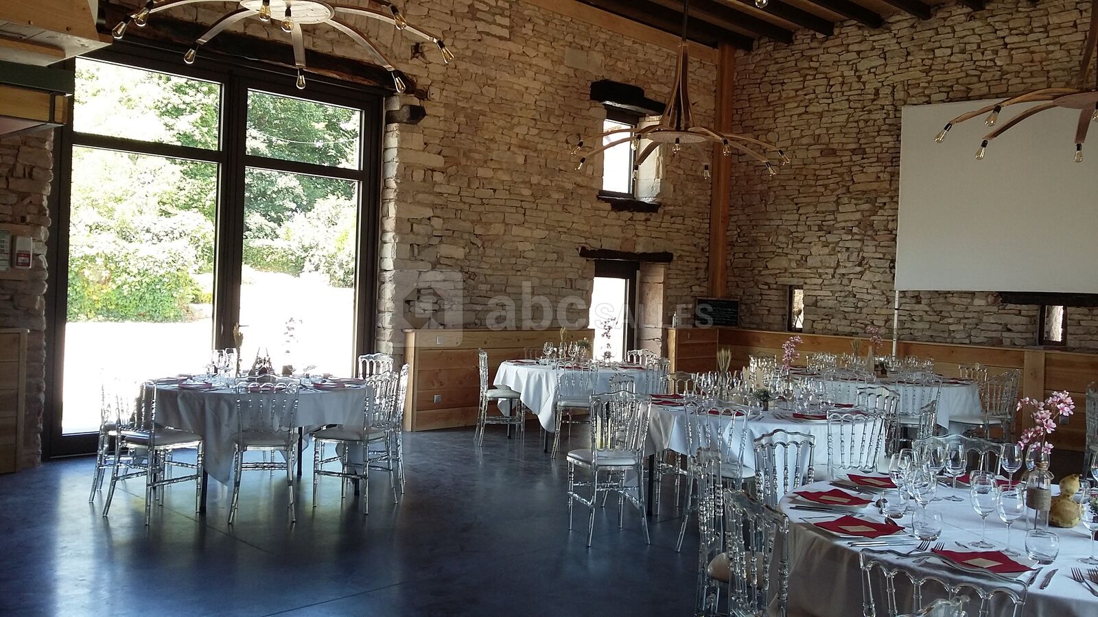 Salle de réception de la grange