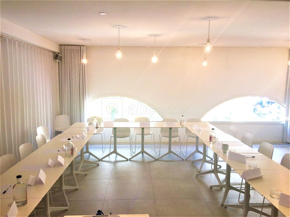 Réunion U Salle Blanche
