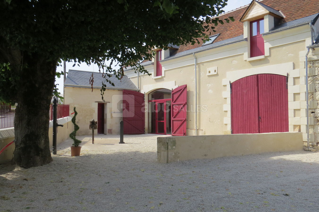 LE NOYER DES DAMES