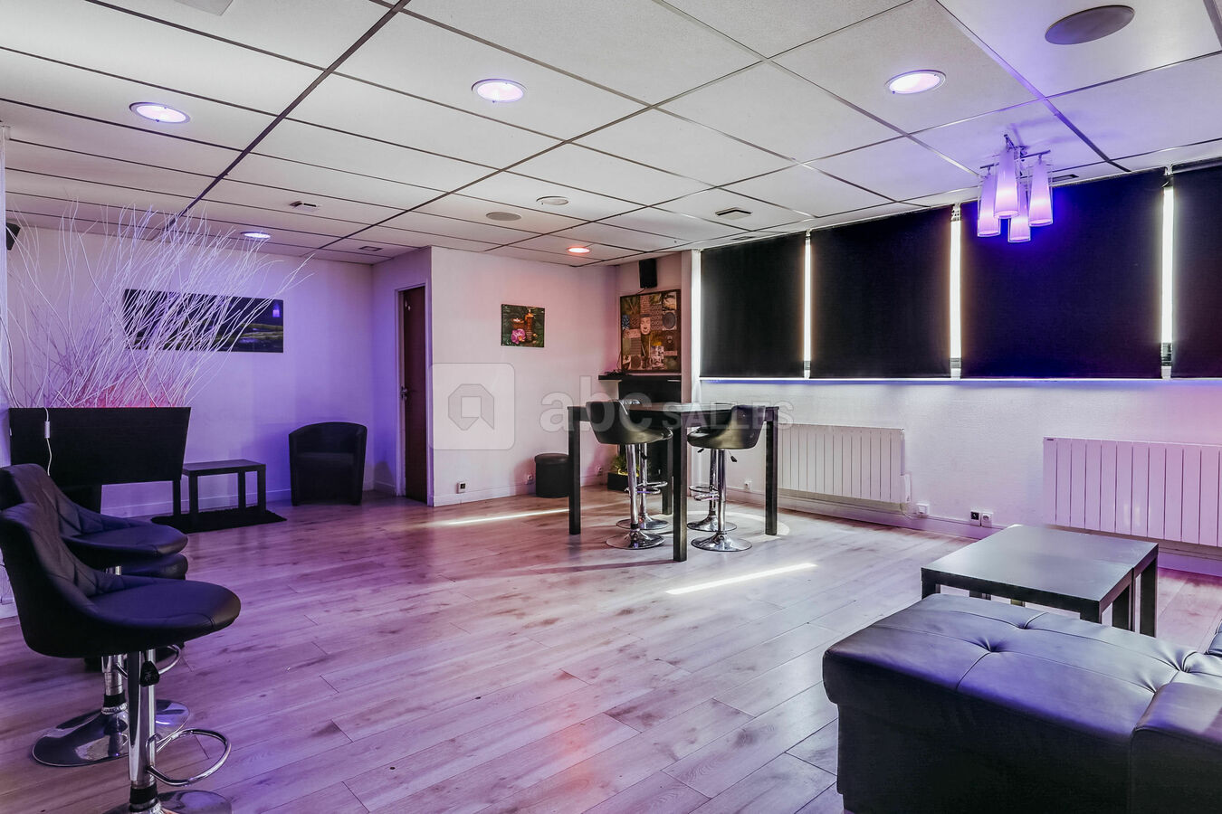 Salon Noir