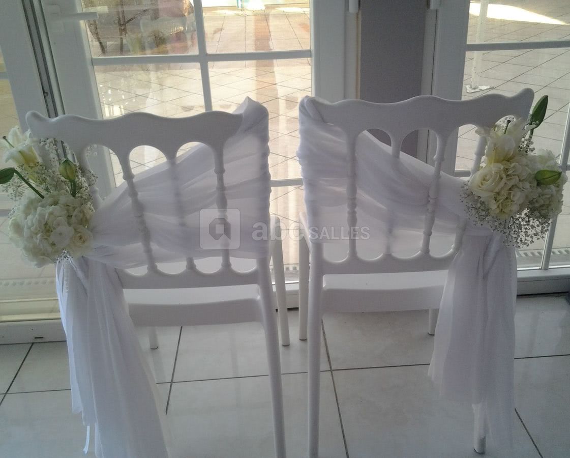 Chaises de cérémonie