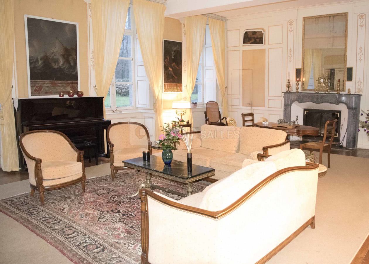 Salon