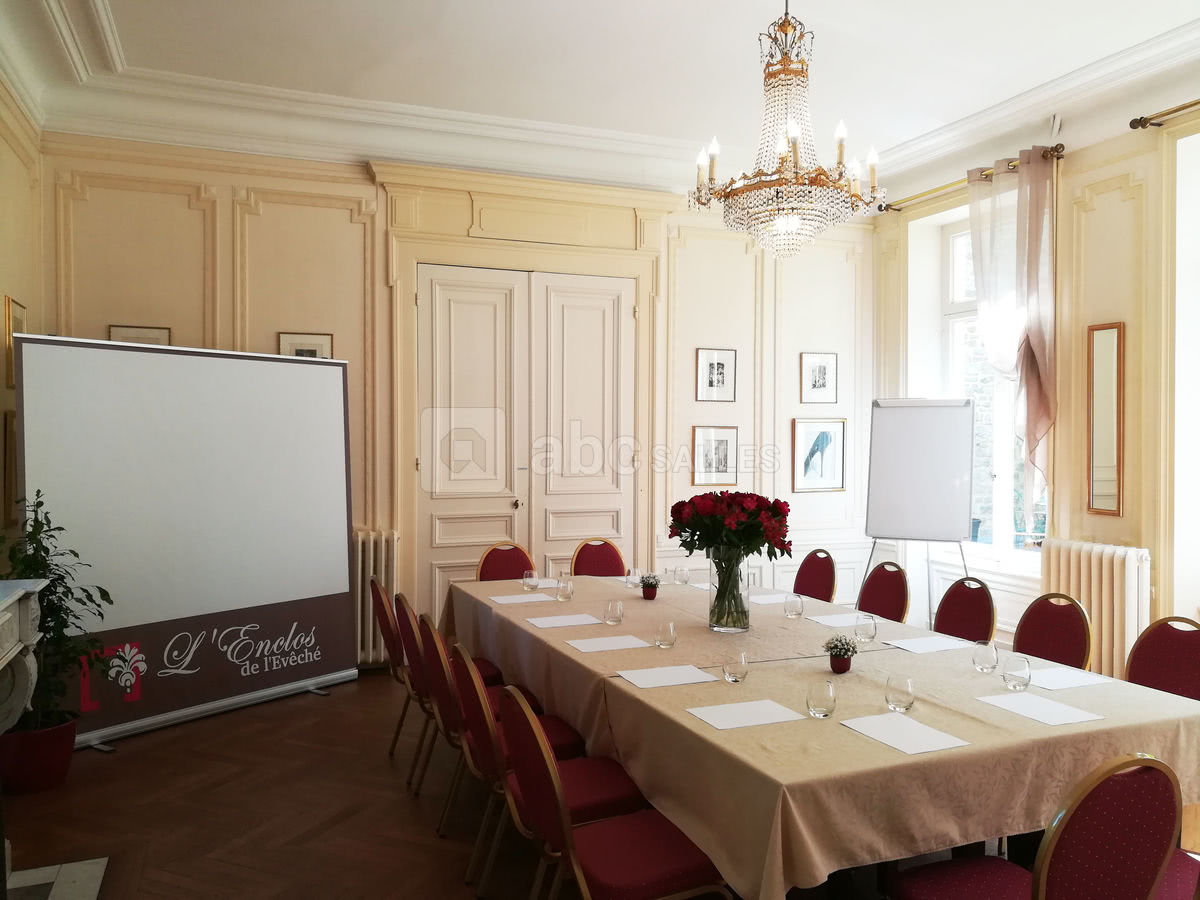 Les Salons de l'Enclos de l'Évêché sa