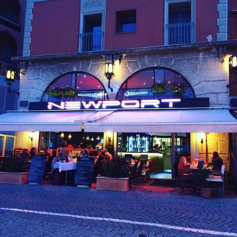 Le Newport ABC Salles